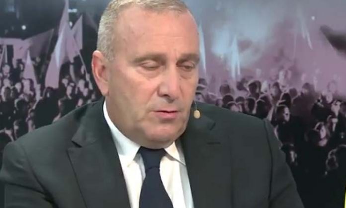 Grzegorz Schetyna chorągiewka