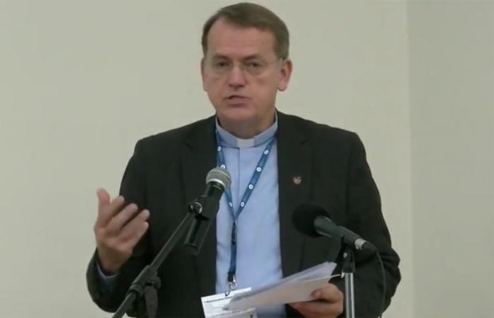 Dariusz Oko ksiądz